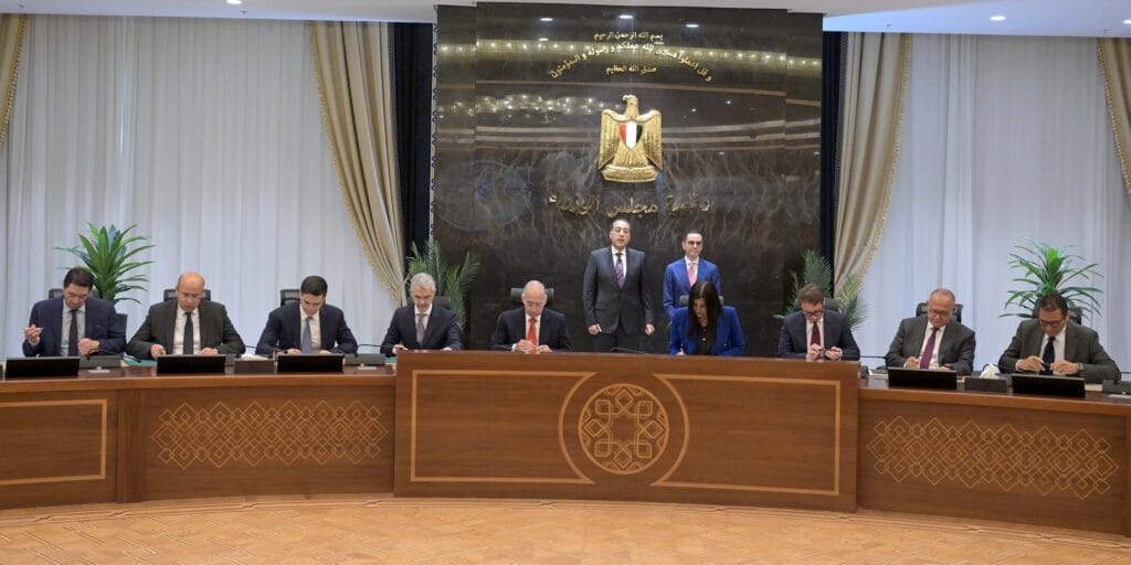 تفاصيل طرح الدولة مشروعات الخدمة الوطنية
