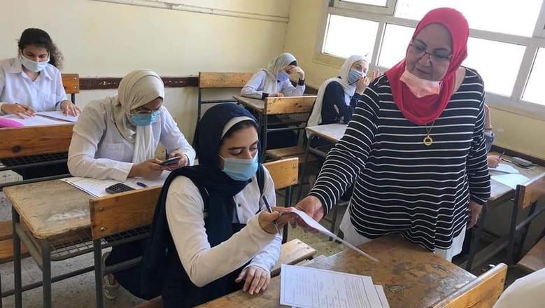 امتحانات الشهادة الإعدادية _ صورة تعبيرية