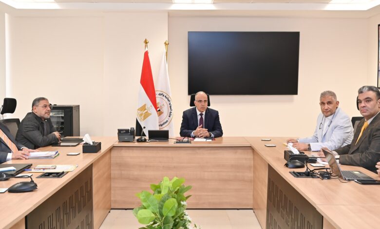 اجتماع بوزارة الري