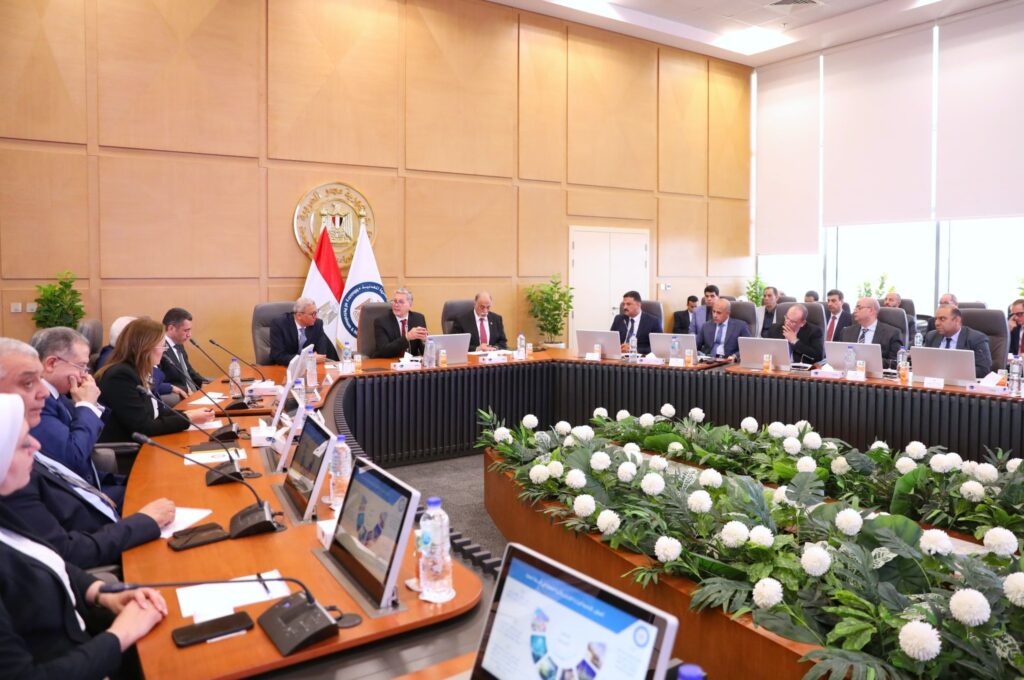 منصة للاستثمار في الذهب والخامات التعدينية