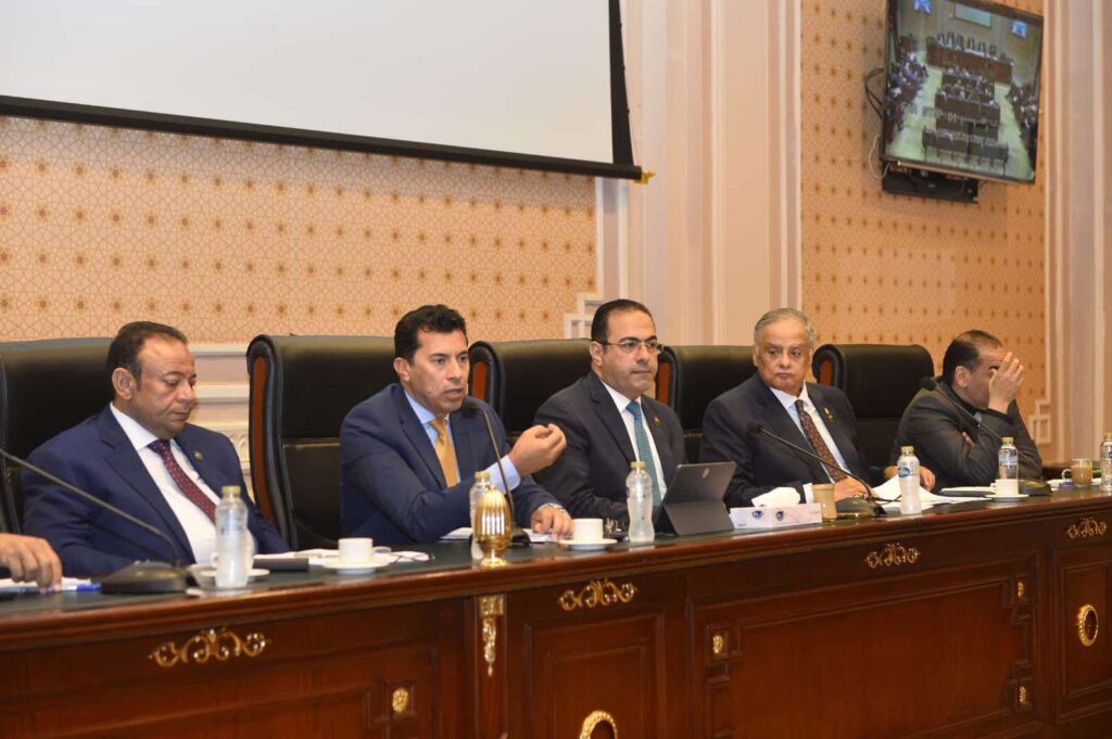 اجتماع لجنة الرياضة