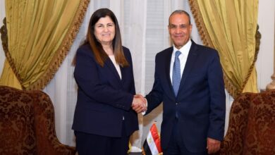 وزير الخارجية ونظيرته الفلسطينية