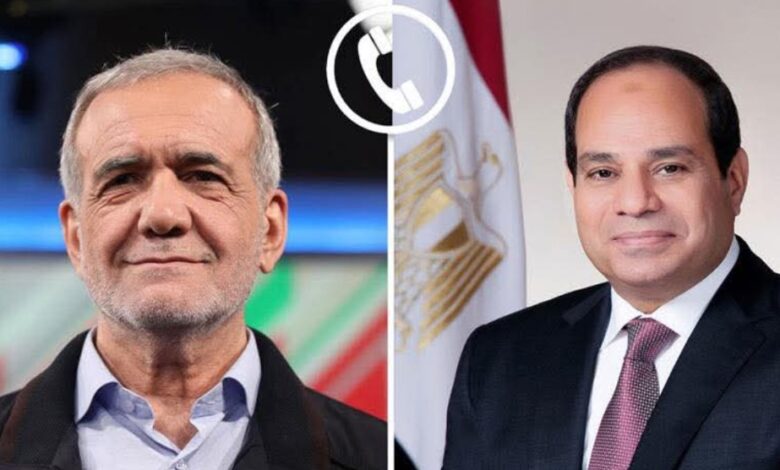 الرئيس السيسي ونظيره الإيراني