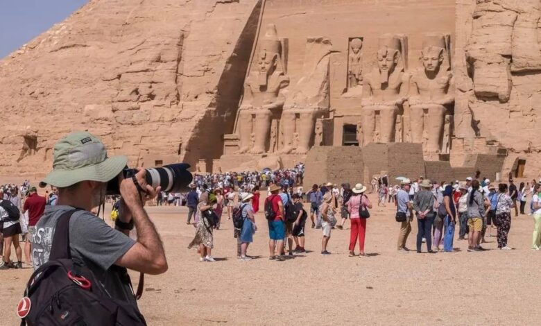 حركة السياحة الوافدة إلى مصر
