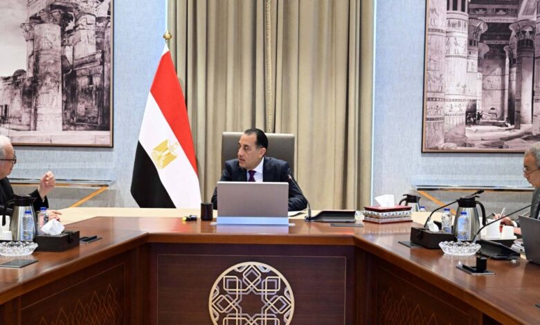اجتماع رئيس الوزراء لإعادة هيكلة الهيئات الاقتصادية